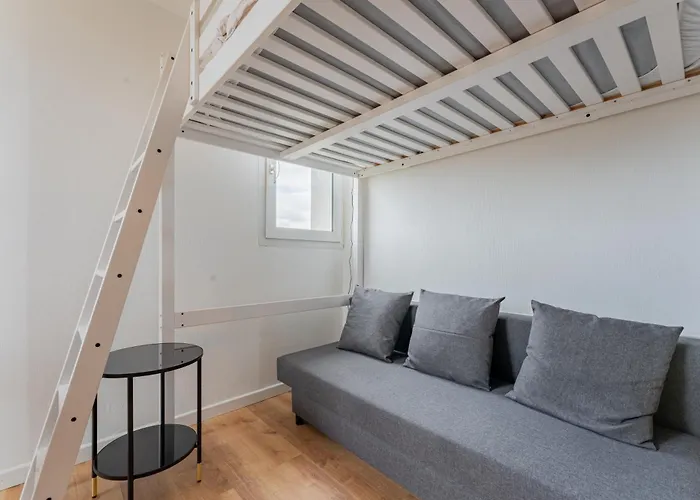Charlemagne - Studio Confortable Avec Parking Gratuit - Quelques Pas De La Gare, Cuisine, Wifi Apartment Arras